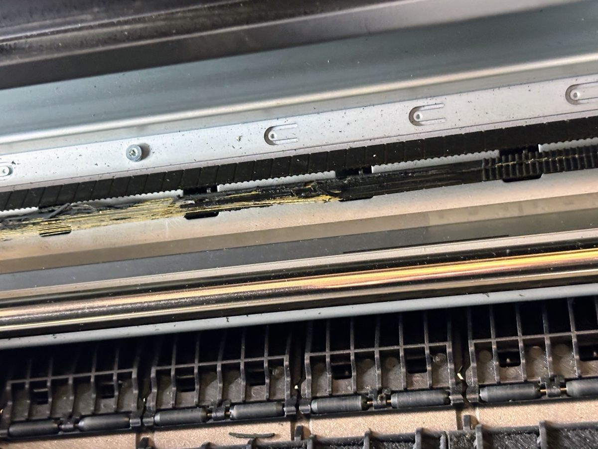 Stampanti: HP DesignJet T1100ps Plotter – Usato da Zeiningen venduto da mat_yxt8 3