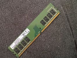 Samsung Arbeitsspeicher 8GB DDR4 2666MHz guter Zustand