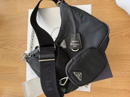 Prada Re-Edition 2005, Schwarz, wie neu, Top Zustand!