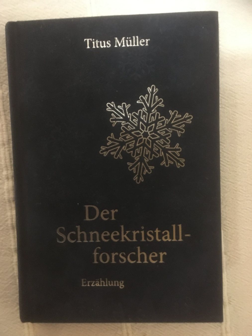 Libri: Der Schneekristallforscher Gebundenes Buch – Usato da Marbach LU venduto da Hoheduene