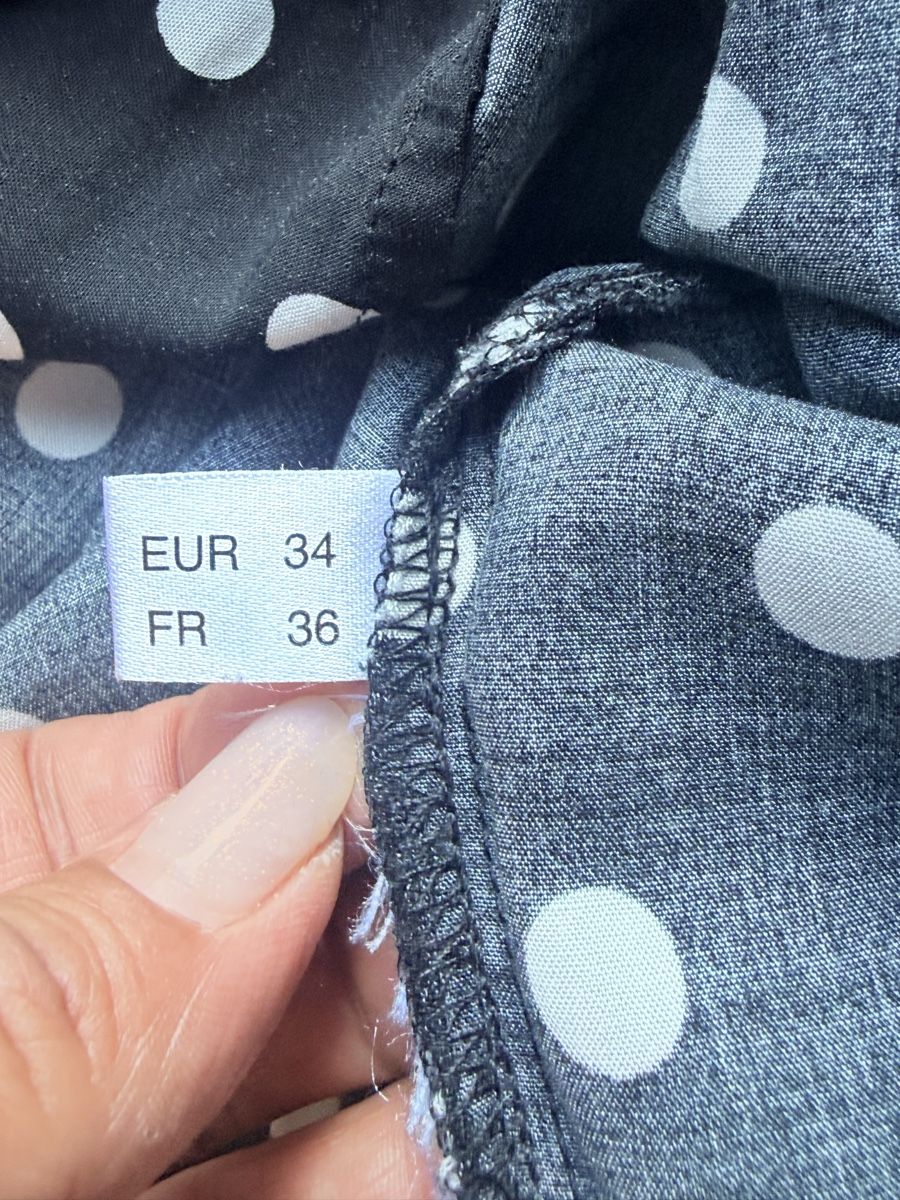 Lotti di vestiti: Vestiti taglia 34/36 – Usato da Bellinzona venduto da bul_mvy5 4