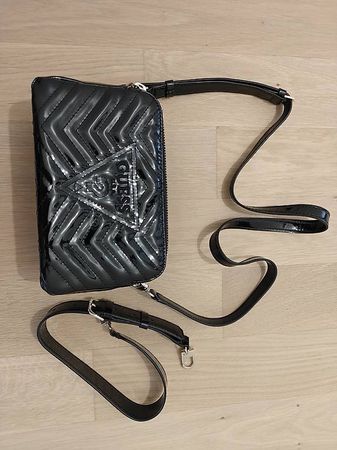 Sac à main Guess neuf