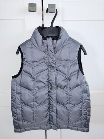 REI children’s down vest gilet Daunenweste 6 7 Y