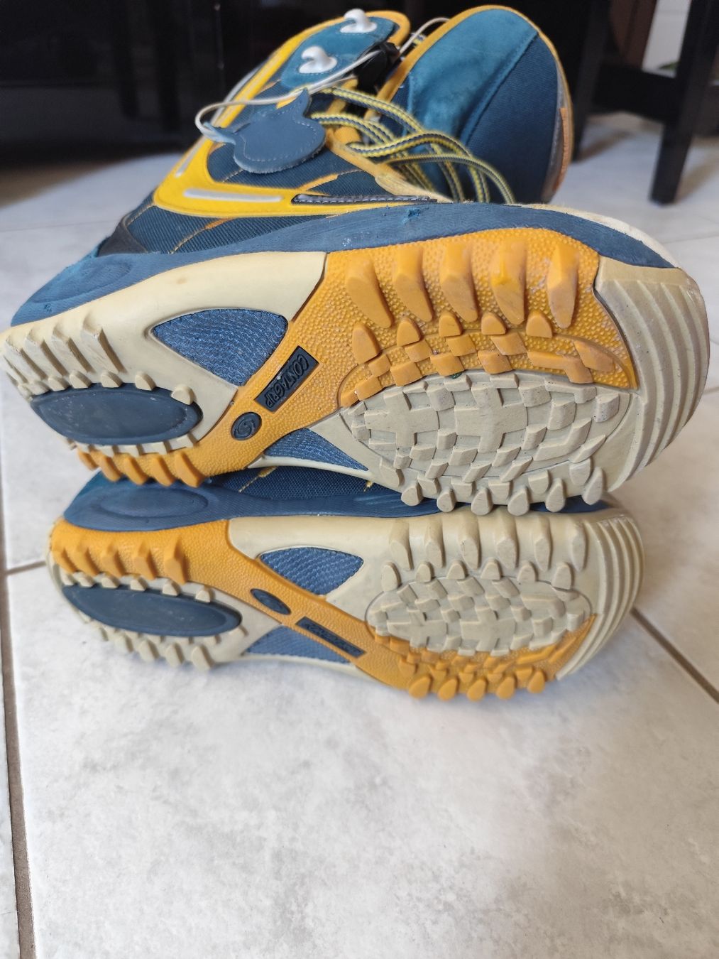 Salomon Scarpe da uomo: Snowboardschuhe Gr. 42 – Usato da Hittnau venduto da Britta06 4