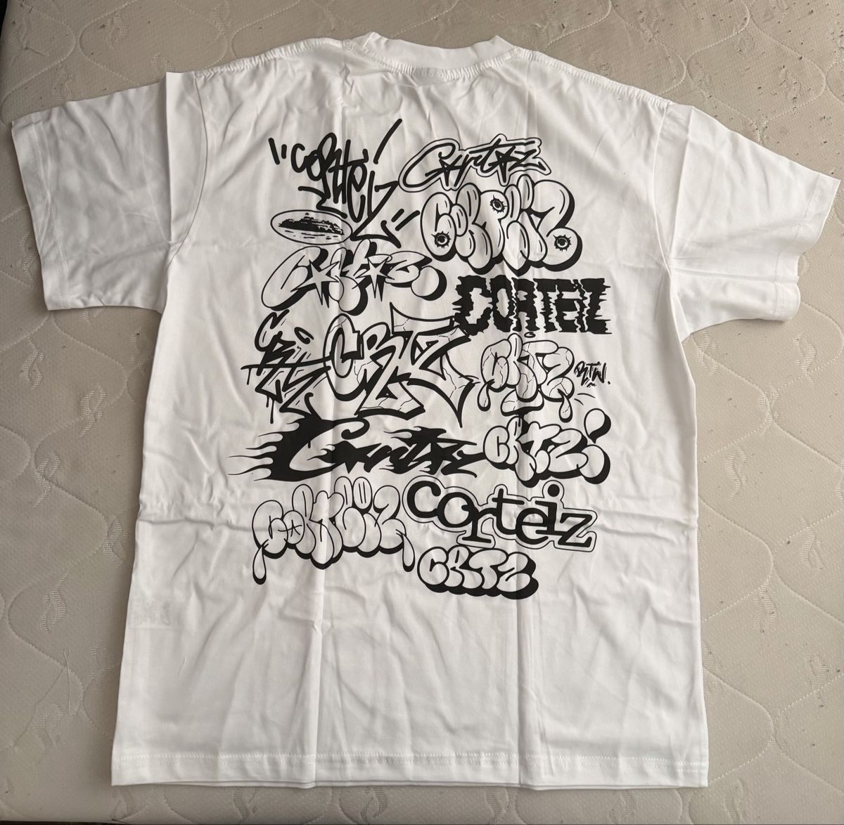 Corteiz T-shirt: Corteiz Graffiti t-shirt – Nuovo e nell'imballaggio originale da Grand-Lancy venduto da ter_bvn7 1