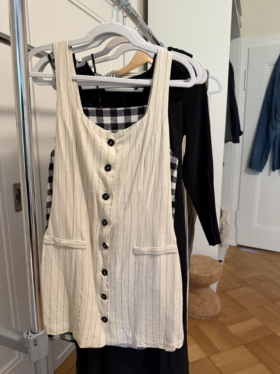 Massimo Dutti Lotti di vestiti: Sommerkleider Paket "Clean Girl" – Usato da Zürich venduto da StudioCardin 1