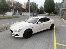 Maserati Ghibli SQ4 411PS