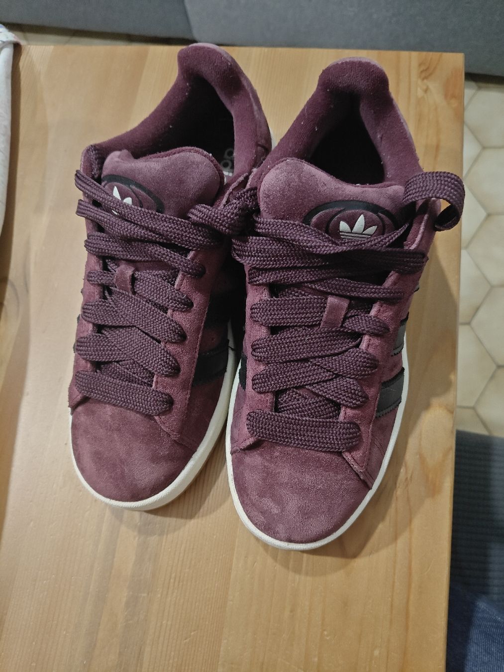 Adidas Scarpe da uomo: Baskets Adidas Campus bordeaux  – Usato da Chailly-Montreux venduto da Cel_ka