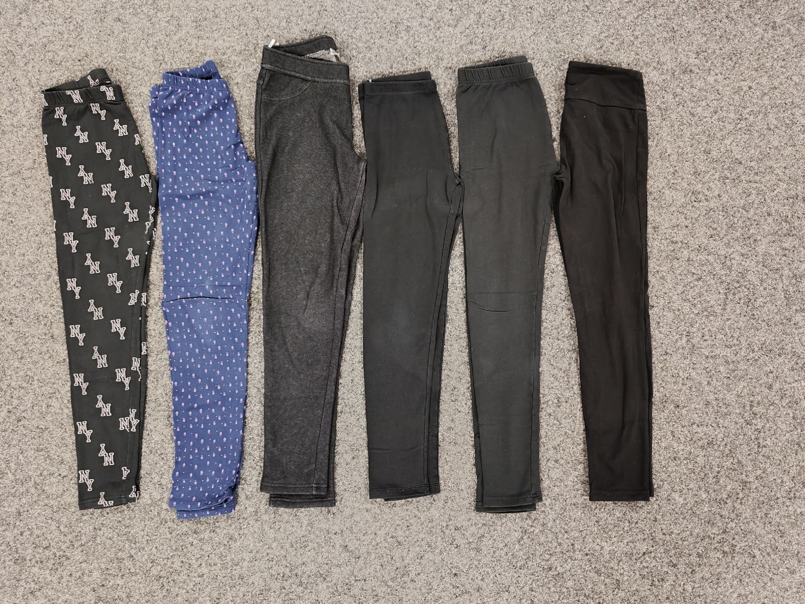 Collant & Leggings: 6 Legins Mädchen gr. 152 – Usato da Münsingen venduto da pas_82kk