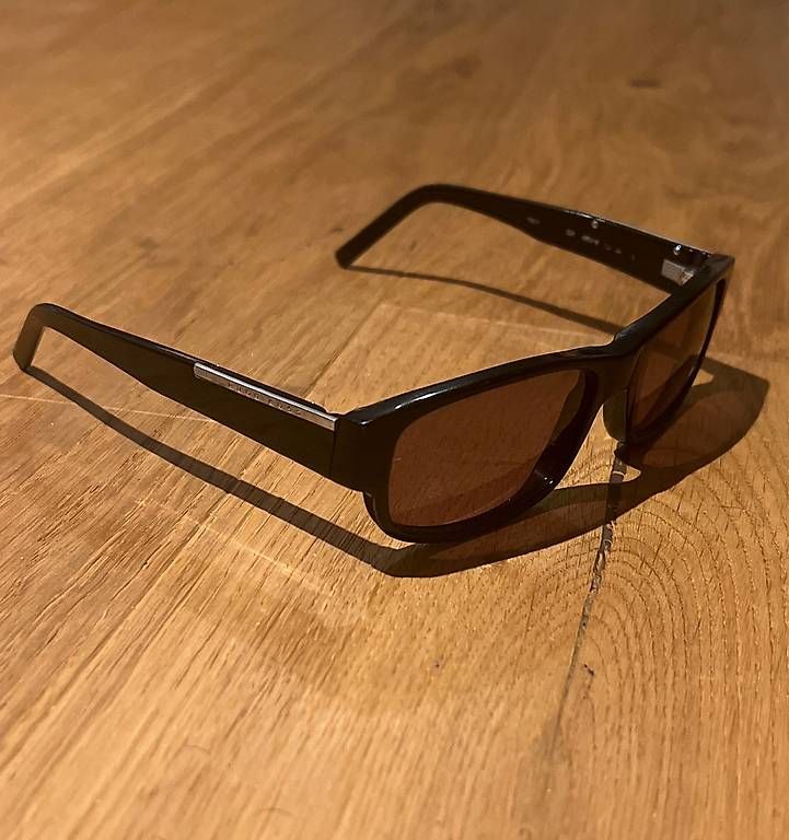Brillen & Gläser: Hugo Boss Sonnenbrille – Gebraucht aus Zürich von and_fwy7