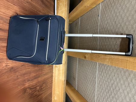 it Lugagge Blauer Trolley für Ferien/Kurztrip