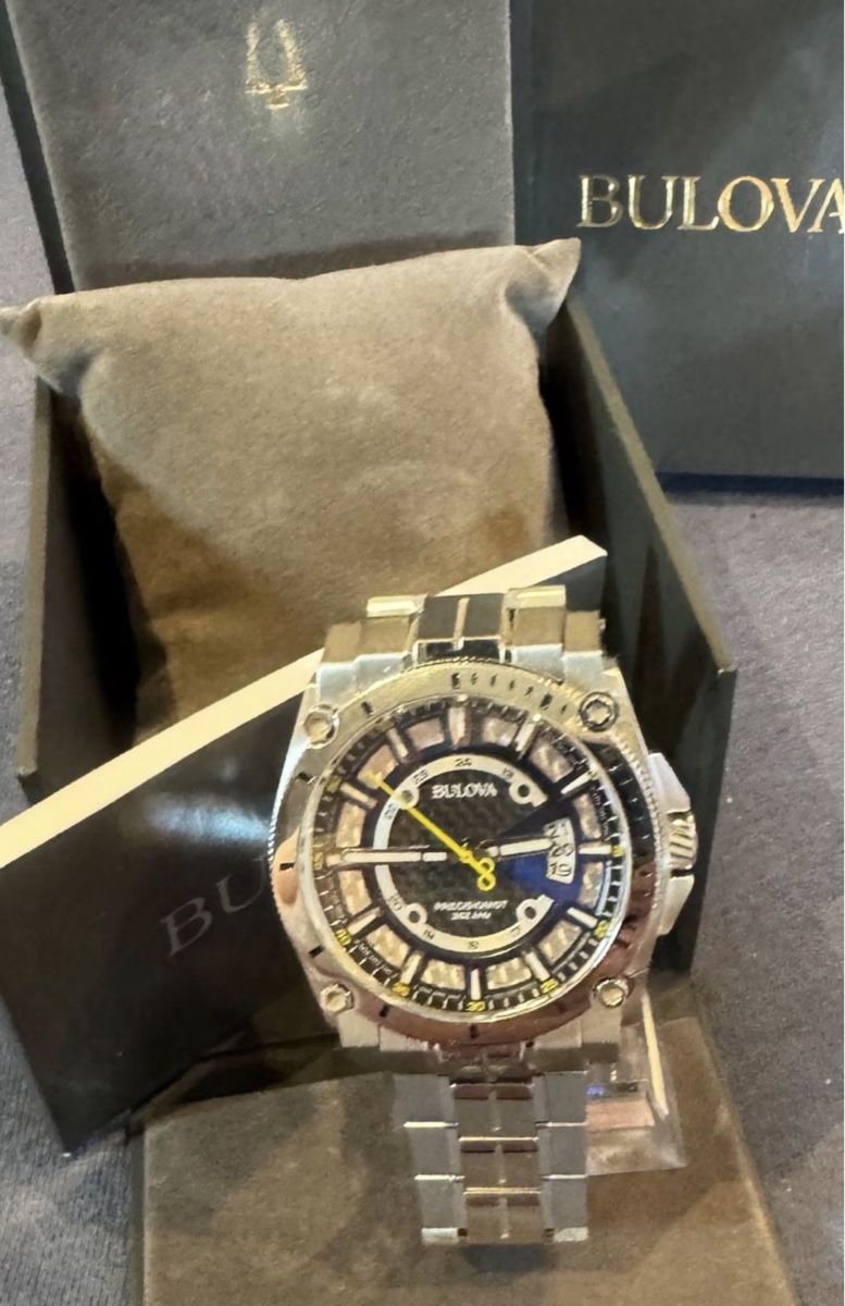 Bulova Orologi: Bulova Precisionist  Champlain Chronograph Full Set Neu – Nuovo e nell'imballaggio originale da Untersiggenthal venduto da TimeandShine 3