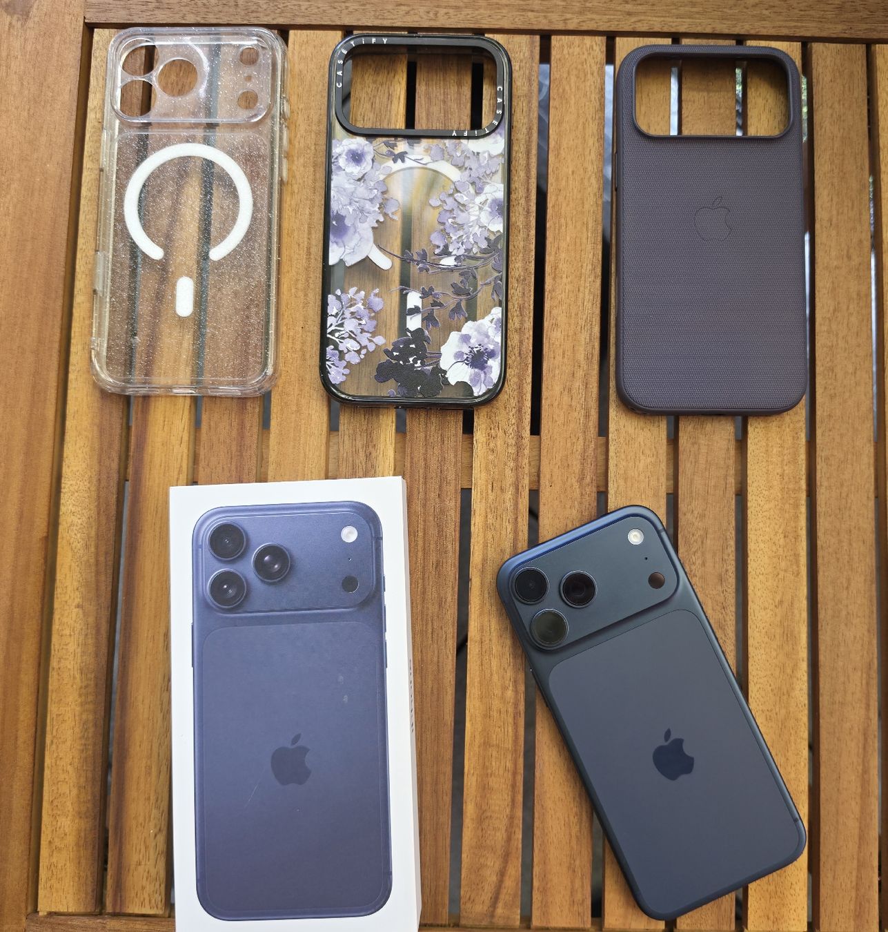 Apple Telefoni cellulari / Smartphones: IPhone 17pro Max - 100% Akku - 1TB - Blau – Nuovo (secondo la descrizione) da Grenchen venduto da Schattenfuchs