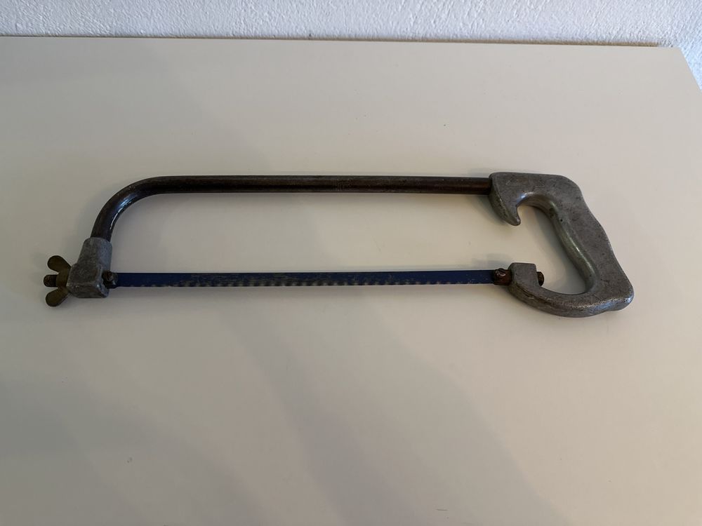 Scies: Metallsäge – D'occasion à Dättwil AG par Fussballer