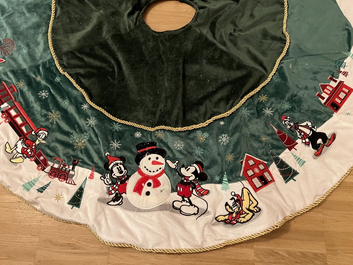 Disney Tutte le decorazioni: Disney Weihnachtsbaumunterlage • Rare – Usato da Allschwil venduto da Collector.Shop.Swizz 3