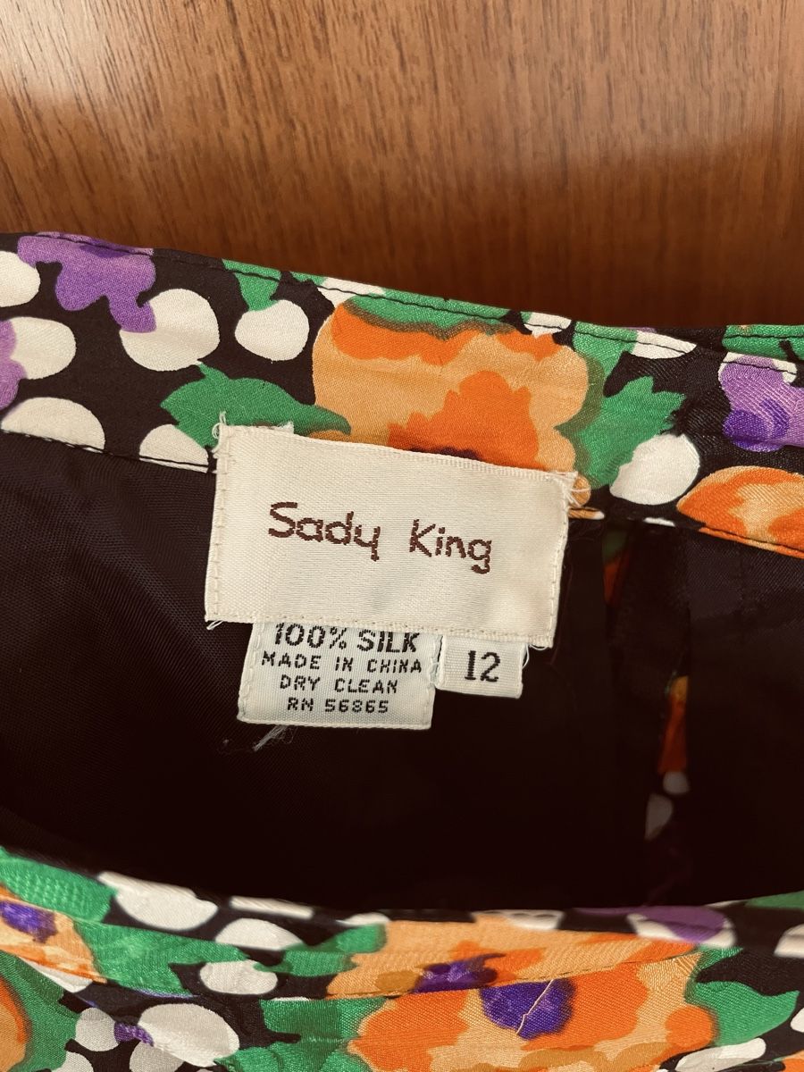 Gonne: Sady King Seidenrock Gr. 42 Blumenmuster – Nuovo (secondo la descrizione) da Zürich venduto da ElaLeonEla 2
