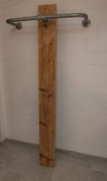 Designer Garderobe im Loft / Industrial Look – Holz & Metall