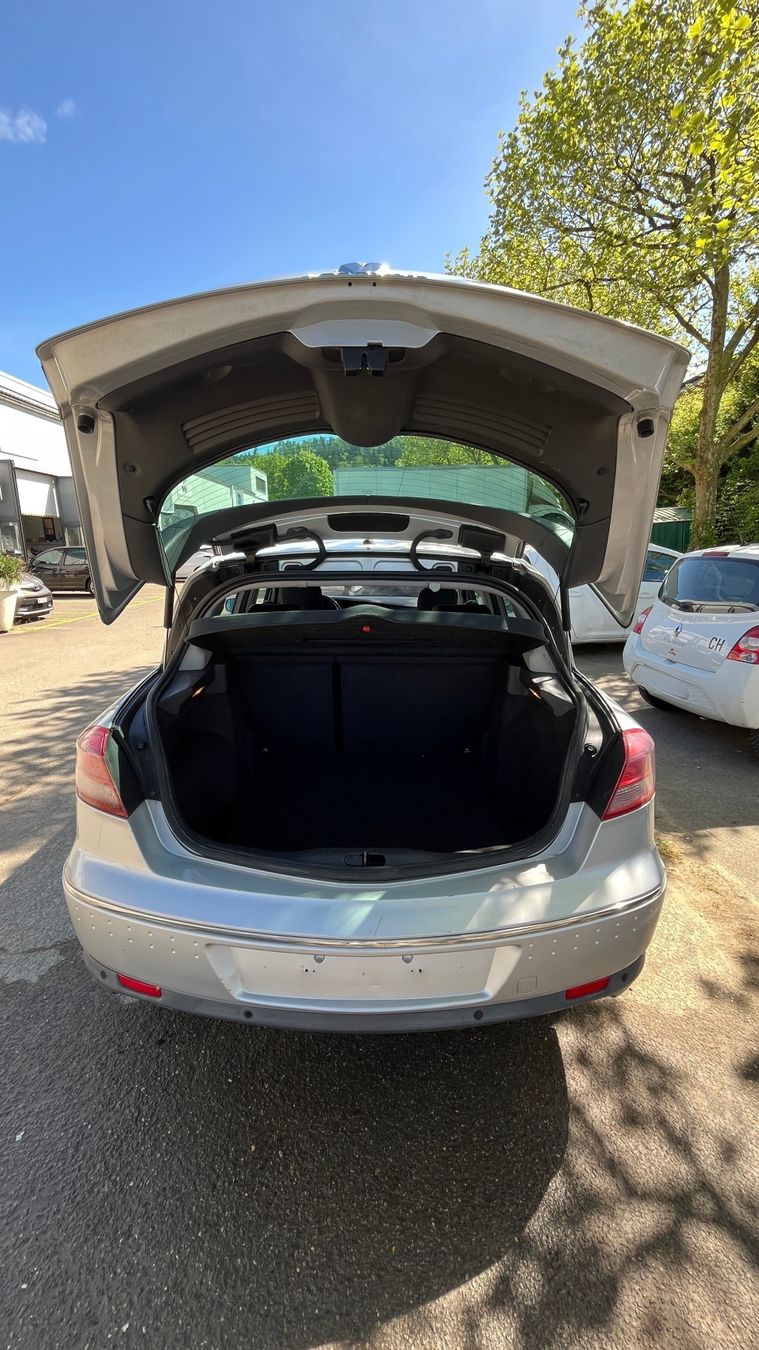 Renault Automobili: Renault Vel Satis 3.5 V6 | Bastlerfahrzeug oder Teileträger – Difettoso da Zürich venduto da okt_ndy9 4