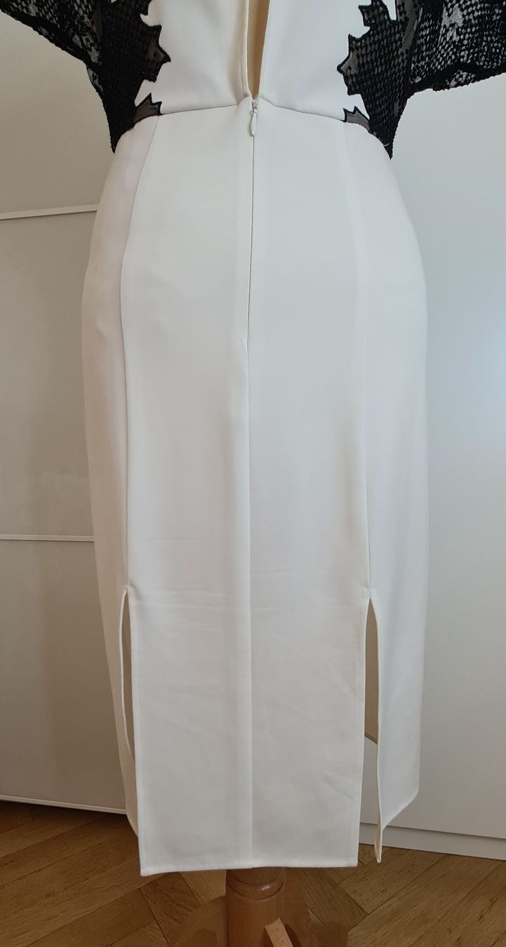 Vestiti: robe de cocktail élégante BCBG Max Azria – Usato da Genève venduto da Saleena 2