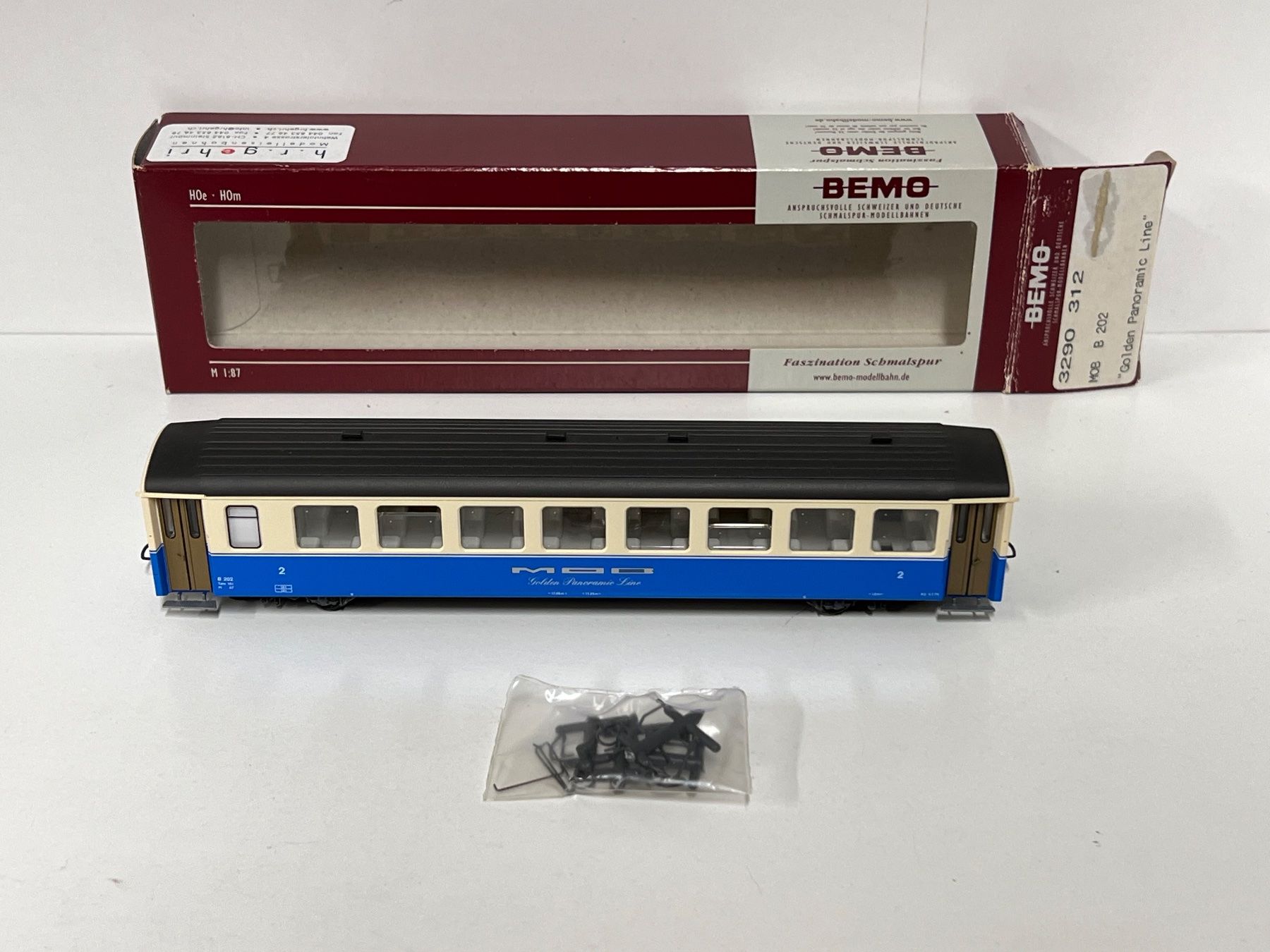 Bemo Modelleisenbahnen: Bemo 3290 312 MOB B 202 "Golden Panoramic Line" – Gebraucht aus Neuenhof von ludovicco