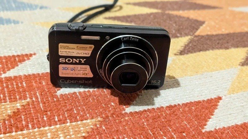 Sony Fotocamera: Sony Cyber-shot DSC-WX50 – Usato da Reinach BL venduto da colmarer 2