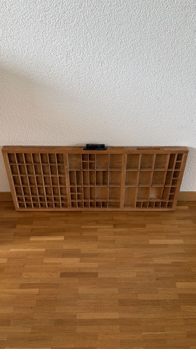Étagères: Setzkasten aus Holz – D'occasion à Zürich par al3456 1