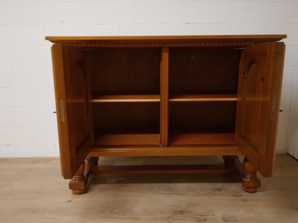 Commodes: Kredenz, Top Zustand – D'occasion à Sins par relda005 1