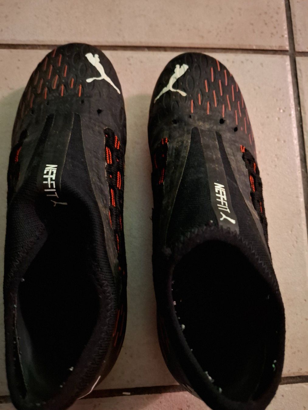 Puma Schuhe für Jungen: Chaussures de foot Puma Future Netfit – Gebraucht aus Les bois von Steph-tigrou