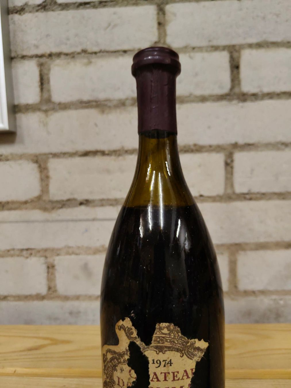 Vino: 1974 Chateau de Pommard – Nuovo (secondo la descrizione) da Münchenstein venduto da wusmarino 2