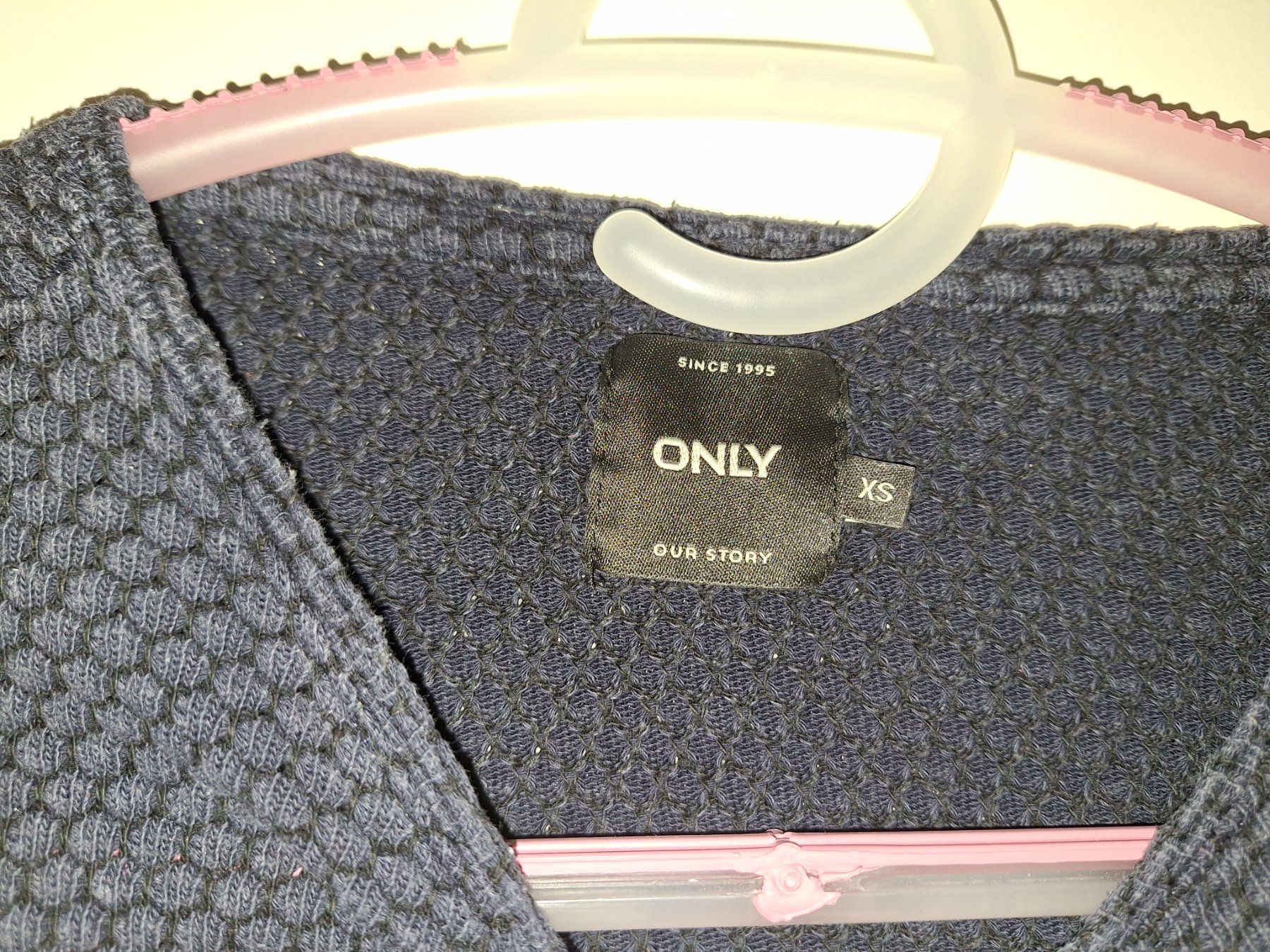 Only Pulls & Sweat-shirts: Pullover von Only in Gr. XS – D'occasion à Oberrieden par smarties949 1