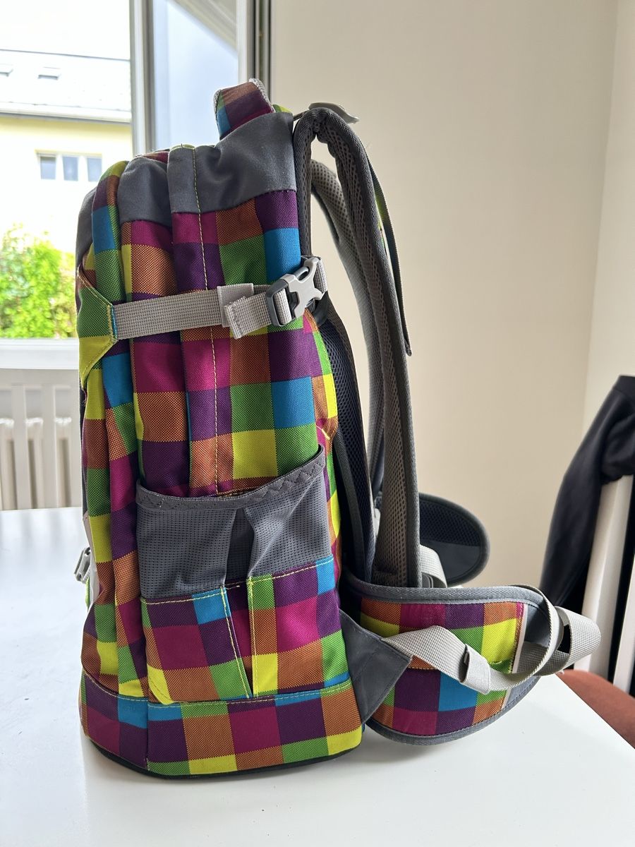 Satch Zaini: Satch Schulrucksack bunter Karostyle, top Zustand – Nuovo (secondo la descrizione) da Oftringen venduto da Solima 1