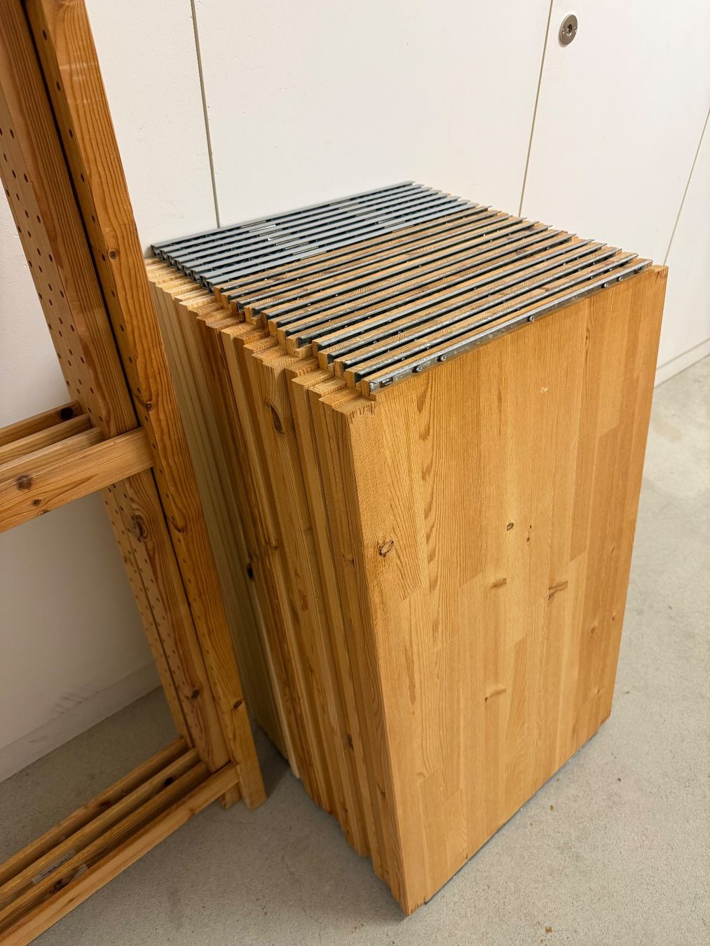 Ikea Scaffali: Ikea Ivar Holzregal – Usato da Eglisau venduto da PD0970 2