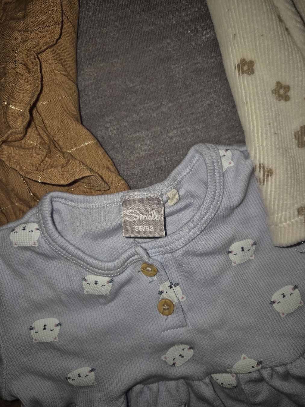 Lotti & Set di vestiti: Kleider Set Mädchen 86/92 – Usato da Uster venduto da panda_leptir 1