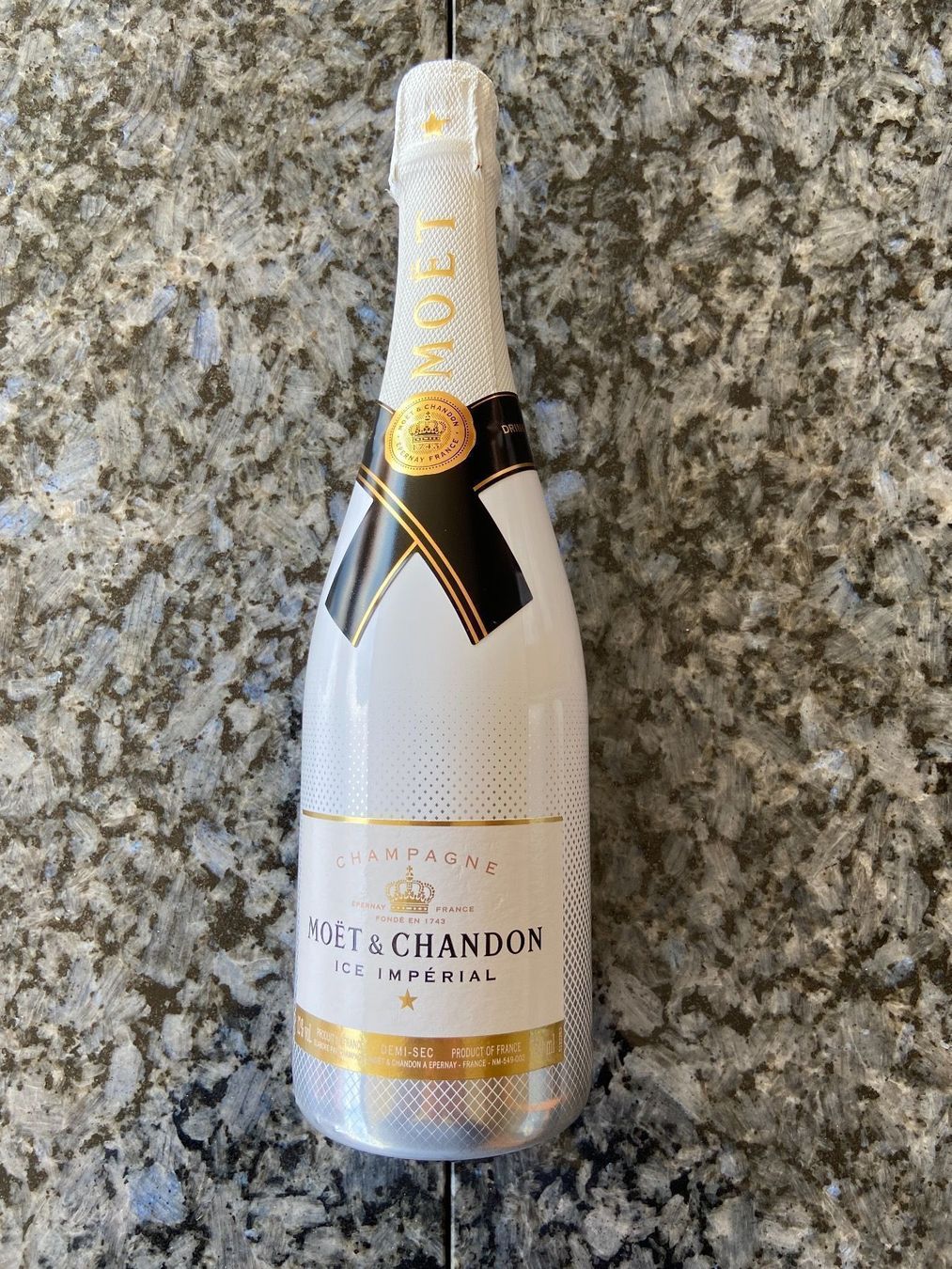 Moet Bevande alcoliche: Moet Chandon Ice Champagner – Nuovo e nell'imballaggio originale da Beatenberg venduto da nonnkari