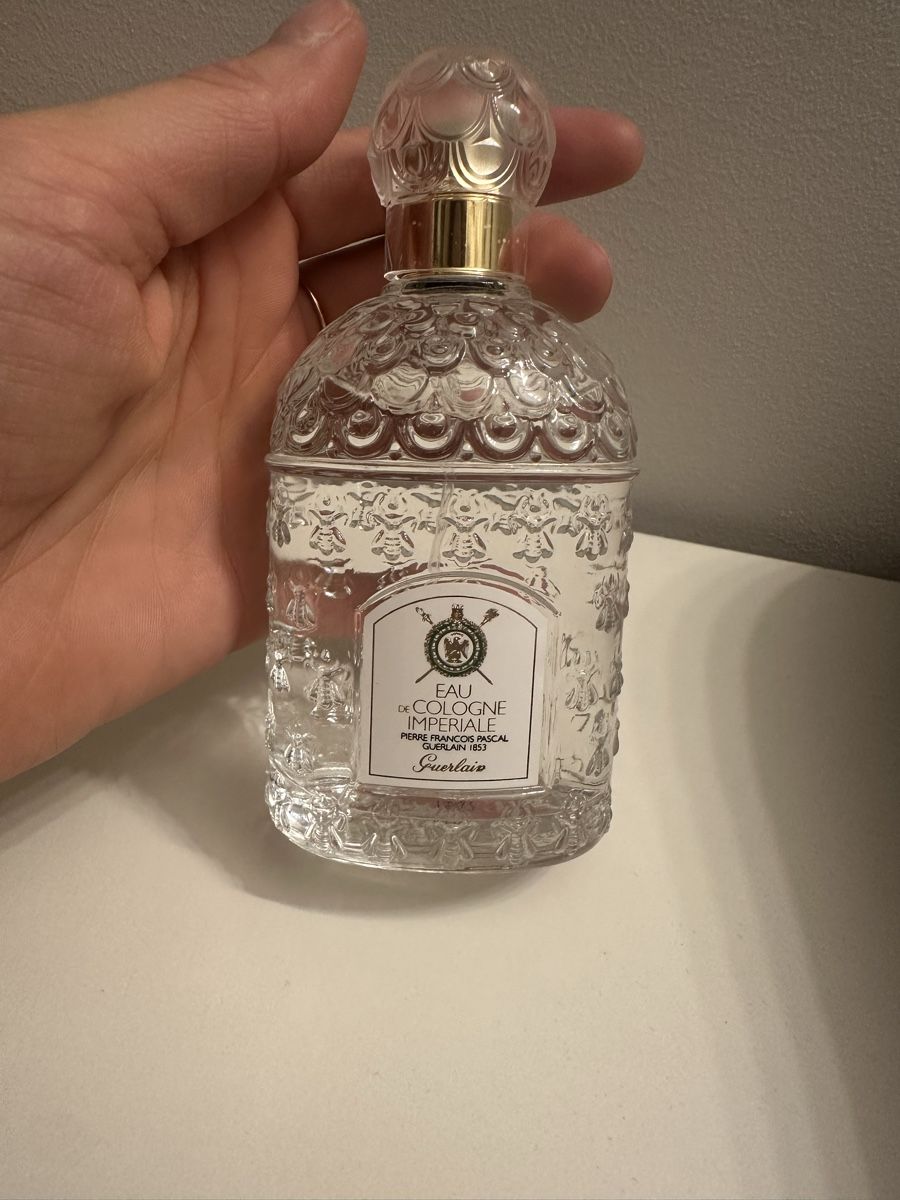 Guerlain Profumi & Eau de Toilette: Guerlain Eau de Cologne impériale – Nuovo (secondo la descrizione) da St-Sulpice VD venduto da juliane43