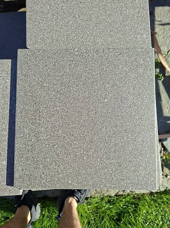 Rivestimenti per pavimenti: Garagenplatten 30×30cm – Nuovo e nell'imballaggio originale da Berneck venduto da Quaresma787
