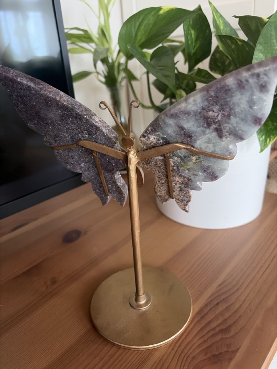 Tutte le decorazioni: Schmetterling aus Amnethyst Metallfuss  – Nuovo (secondo la descrizione) da Mörschwil venduto da tequilatrend 1