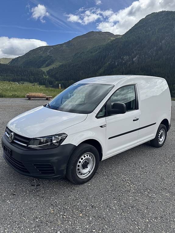 Véhicules utilitaires: Caddy 4motion 2.0Tdi – D'occasion à Davos Dorf par mar_5gwh 1