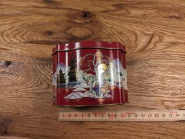 schöne Büchse, asiatische Motive
