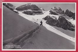 AUFSTIEG ZUM ROTGRÄTLI MIT BLICK GEGEN RUCHSTOCK, 22.4.1935