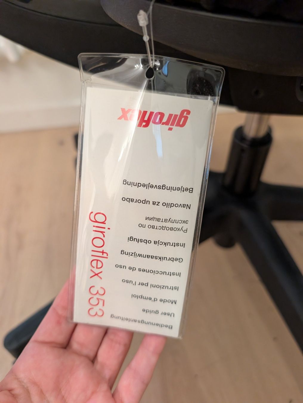 Giroflex Chaises: Giroflex 353 – D'occasion à Zürich par Daria02 4