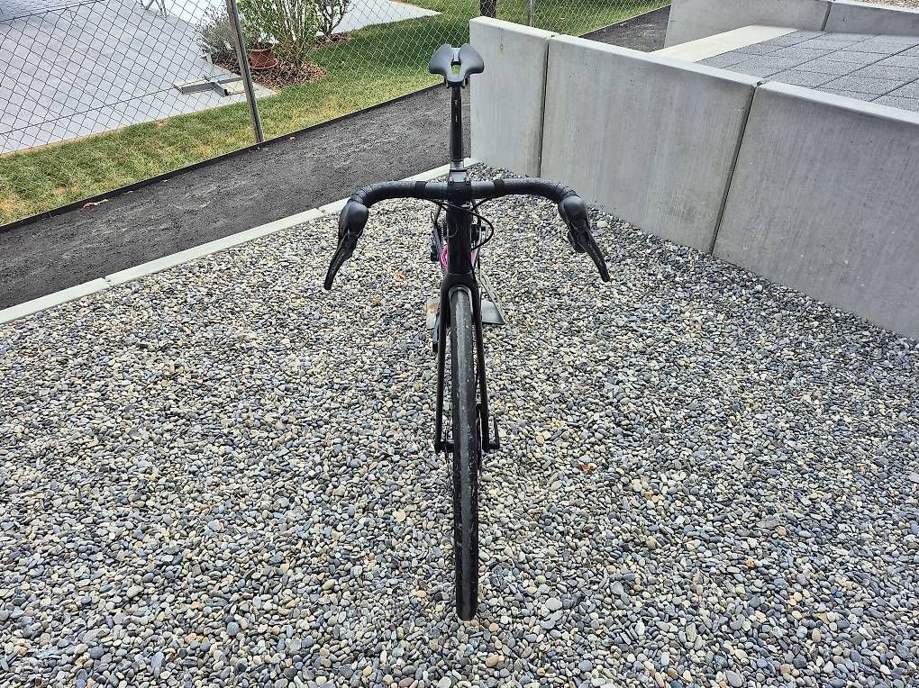 Canyon Vélos: Canyon Endurace CF 2023 – D'occasion à Fribourg par kri_z2ws 3