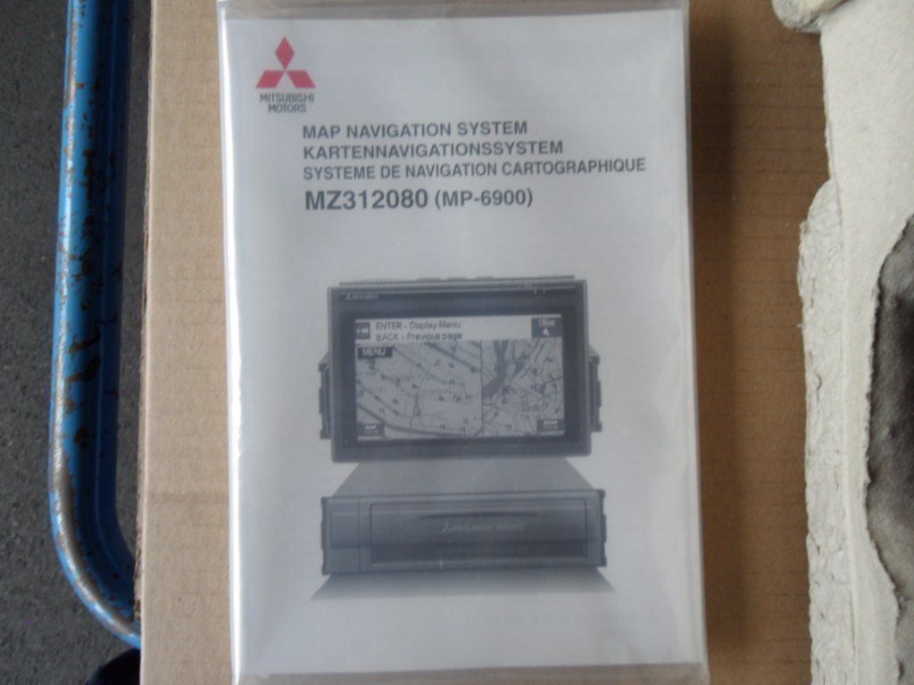 Mitsubishi Tutti pezzi di ricambio auto: Mitsubishi MAP Navigation System MP6900 – Nuovo e nell'imballaggio originale da Altwis venduto da Hoeltschi-Altwis6286 3