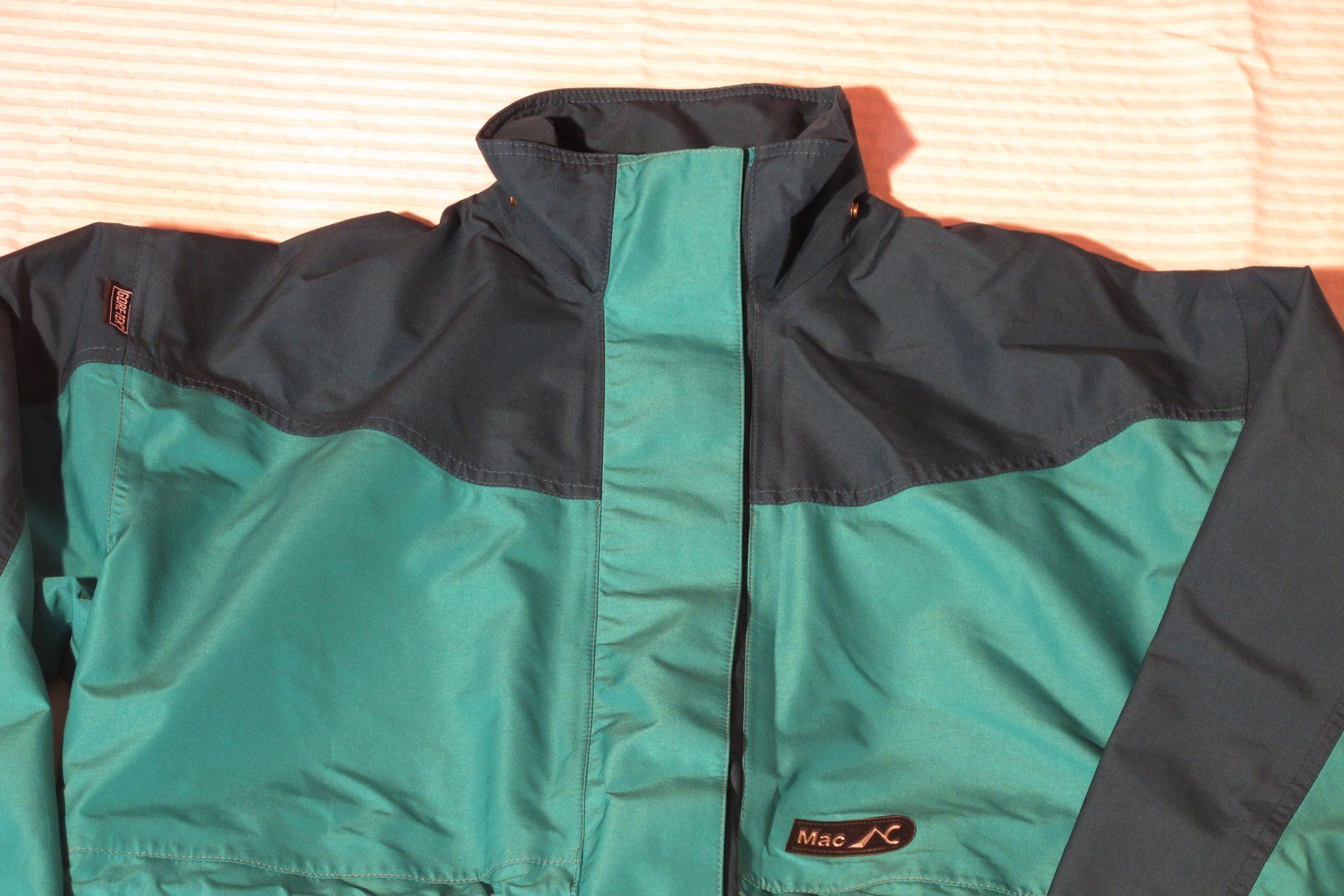 Giacche: Veste longue MAC – Usato da LAUSANNE venduto da swisspic 2