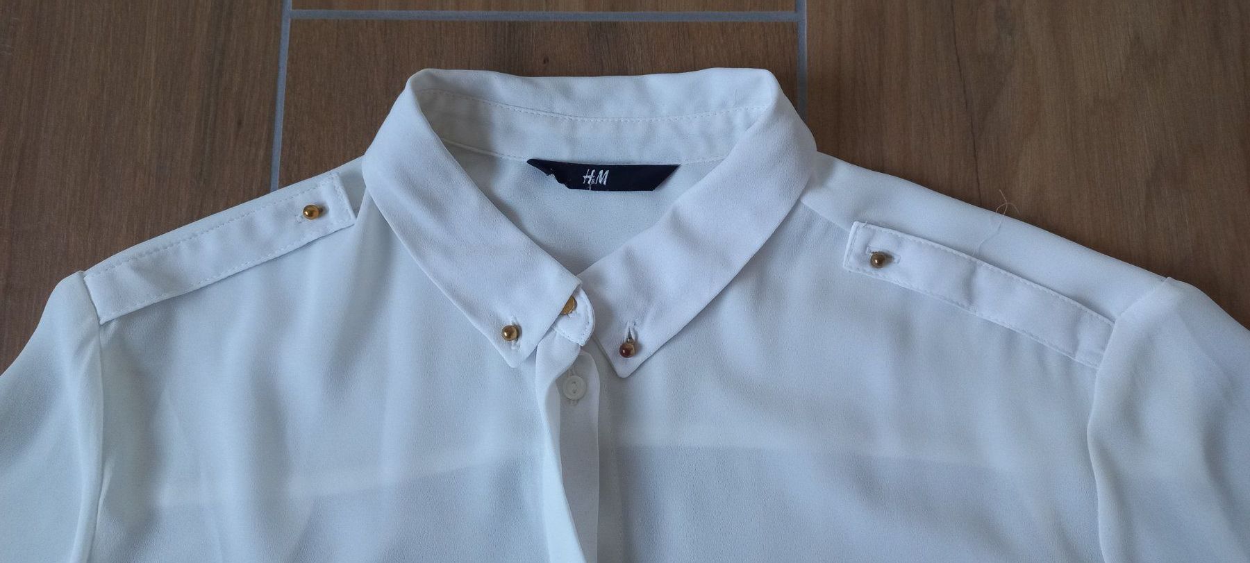 Avant Premiere Blusen: Bluse langarm Farbe Weiss Gr. S Marke H&M – Gebraucht aus Stans von Acnml 3