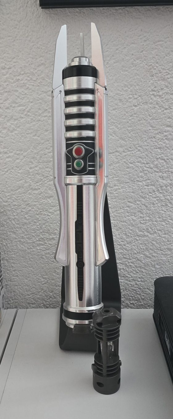 Sonstiges zu Filme & Serien: Star Wars Darth Revan Lightsaber FX Elite (Lichtschwert) – Neu (gemäss Beschreibung) aus Biel/Bienne von Luan_Flux_Com.
