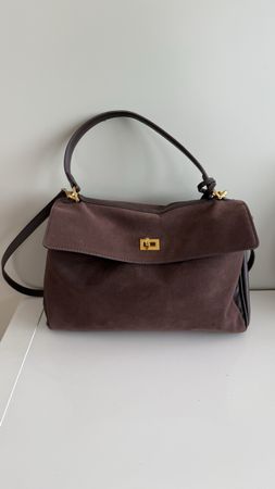 Stilvolle braune Tasche