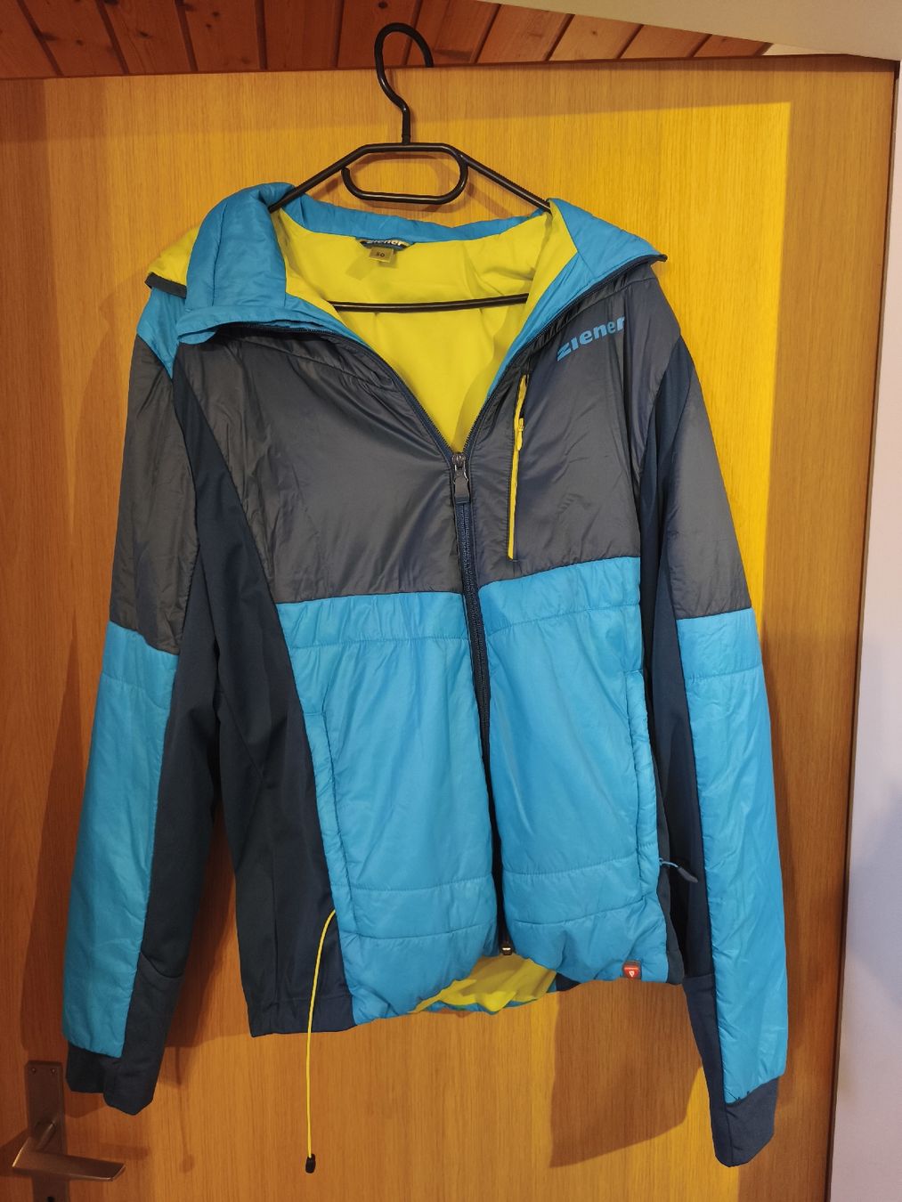 Ziener Giacche: Ziener Winterjacke – Usato da Kandersteg venduto da digginblackpearlz