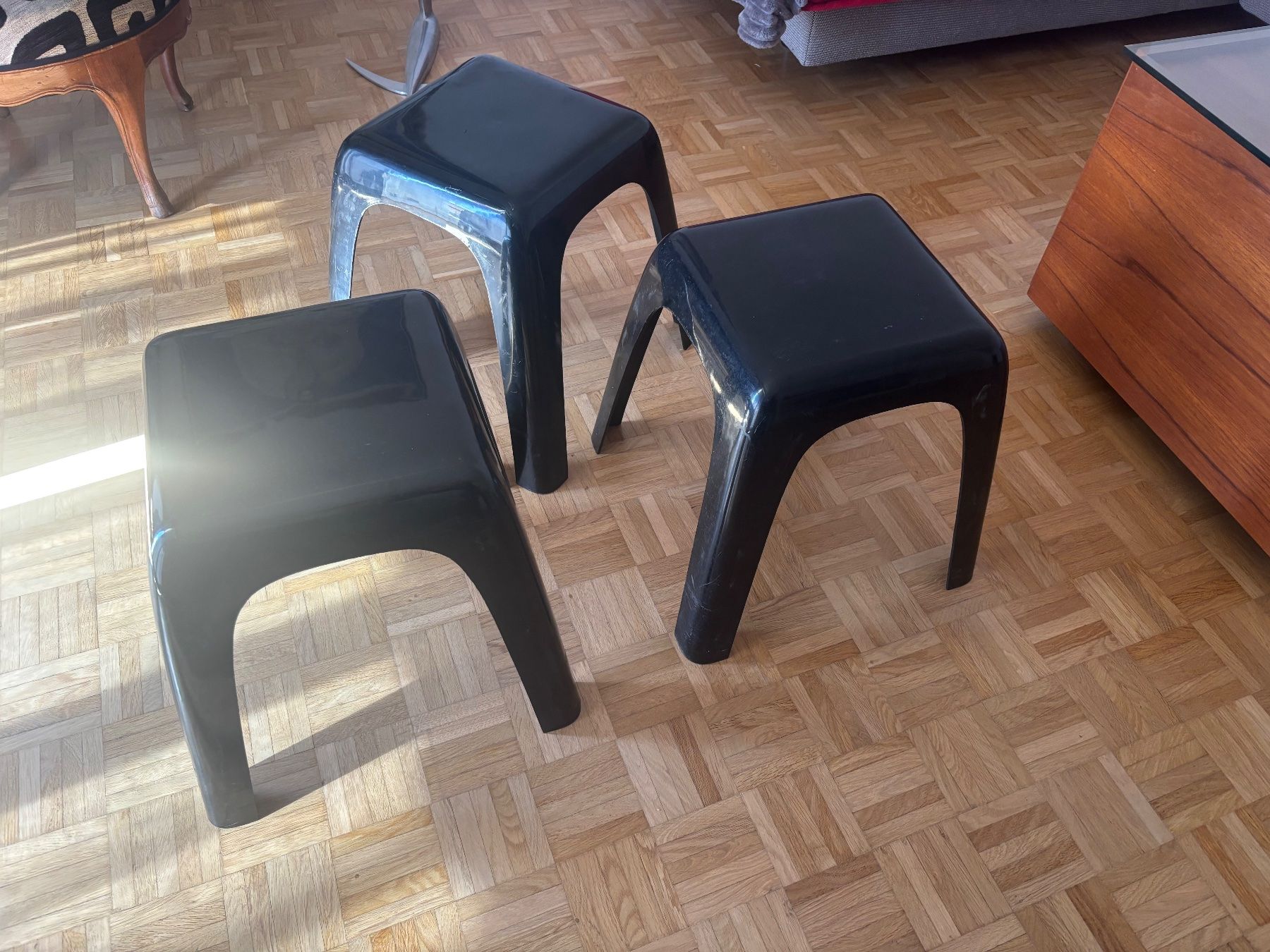 Sgabelli: Tabouret noir signer, design classique italie – Usato da Neuchâtel venduto da luc_8c68 2
