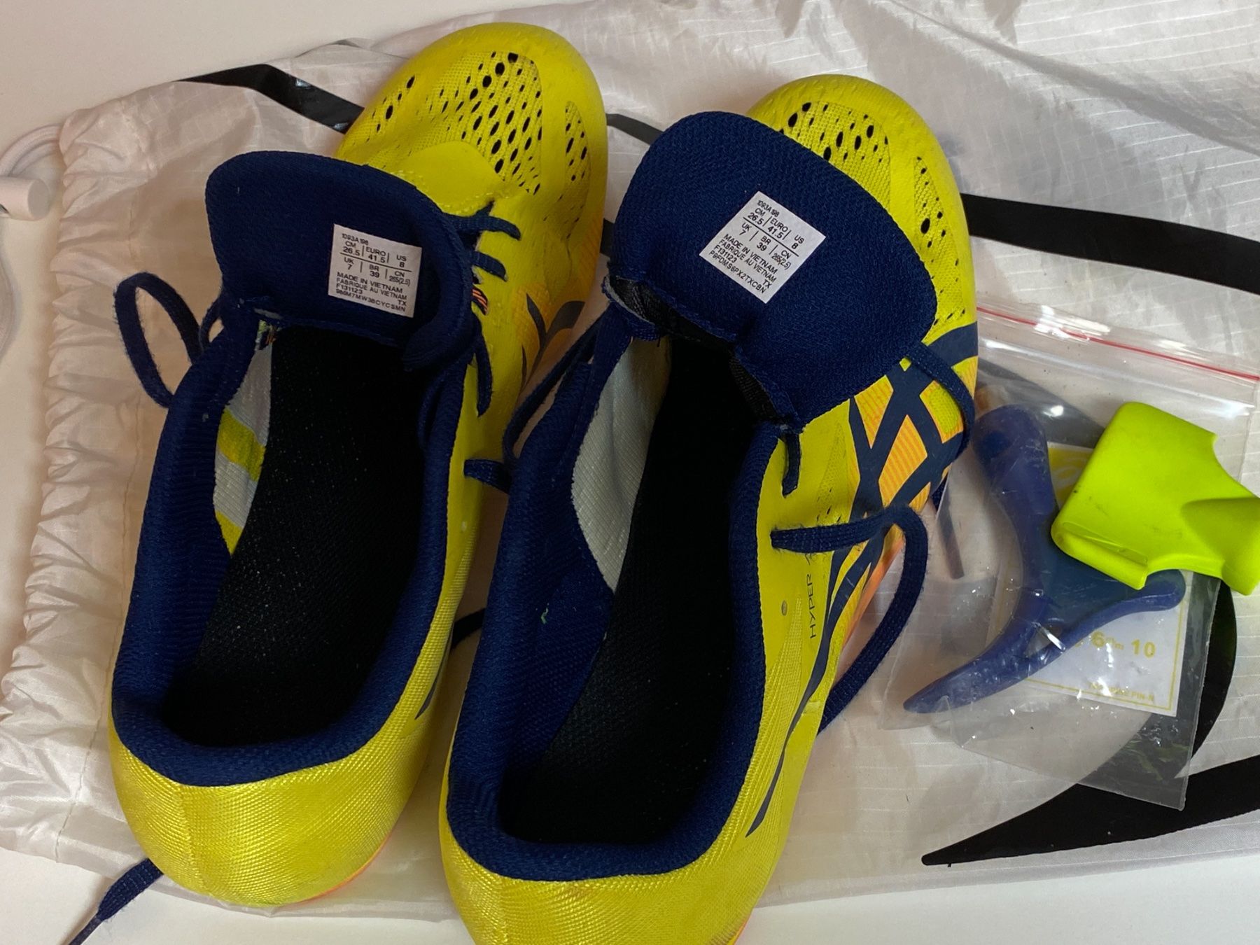 Asics Herrenschuhe: Asics Hyper MD 8 Unisex Leichtathletikschuhe – Gebraucht aus Sarnen von exxusu 3